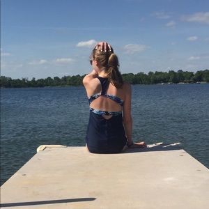 Meet your Posher, Sylvia